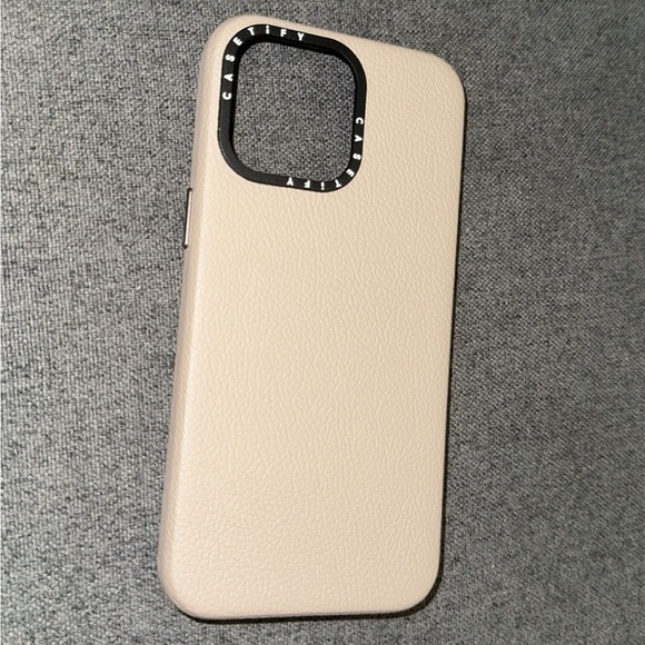 Castify tan leather phone case - Picture 1 of 2